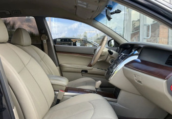 Подержанный автомобиль Nissan Teana 2006 года (19 фото)