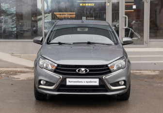 Подержанный автомобиль LADA (ВАЗ) Vesta Sedan 2021 года (2 фото)