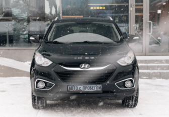 Подержанный автомобиль Hyundai ix35 2012 года (2 фото)
