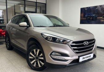 Подержанный автомобиль Hyundai Tucson 2017 года (3 фото)
