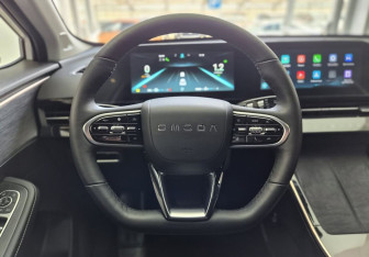 Подержанный автомобиль Omoda C5 2023 года (9 фото)