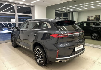 Подержанный автомобиль Exeed TXL 2024 года (7 фото)