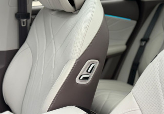 Подержанный автомобиль Exeed RX 2024 года (20 фото)