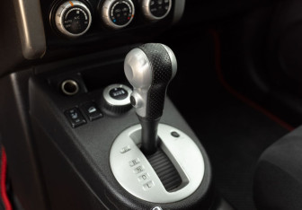 Подержанный автомобиль Nissan X-Trail 2013 года (14 фото)