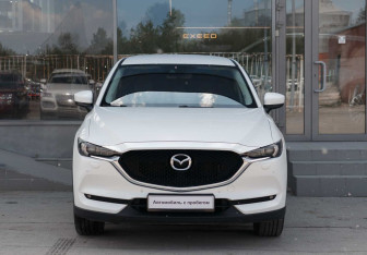 Подержанный автомобиль Mazda CX-5 2017 года (2 фото)