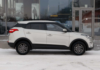 Подержанный автомобиль Hyundai Creta 2020 года (4 фото)