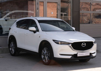 Подержанный автомобиль Mazda CX-5 2019 года (3 фото)