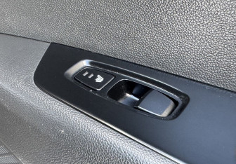 Подержанный автомобиль Hyundai Creta 2019 года (13 фото)