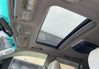 Подержанный автомобиль Lexus GX 2004 года (13 фото)