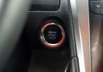 Подержанный автомобиль Toyota Camry Sedan 2016 года (15 фото)