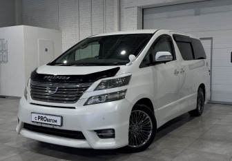 Подержанный автомобиль Toyota Vellfire 2008 года (1 фото)