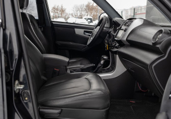 Подержанный автомобиль Lifan X60 2016 года (20 фото)