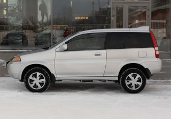 Подержанный автомобиль Honda HR-V 1998 года (8 фото)