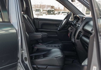 Подержанный автомобиль Honda CR-V 2005 года (18 фото)