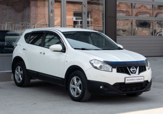 Подержанный автомобиль Nissan Qashqai 2011 года (3 фото)
