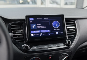 Подержанный автомобиль Hyundai Solaris Sedan 2021 года (14 фото)