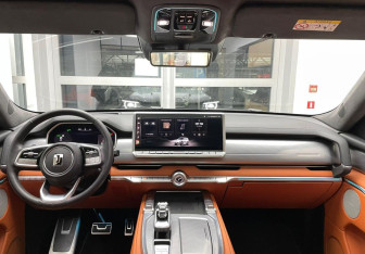 Новый Tank 700 2024 (9 фото)