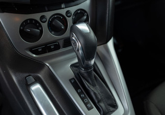 Подержанный автомобиль Ford Focus Sedan 2012 года (15 фото)