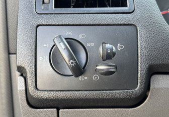 Подержанный автомобиль Ford Kuga 2012 года (13 фото)
