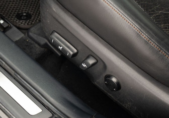 Подержанный автомобиль Toyota Camry Sedan 2013 года (20 фото)