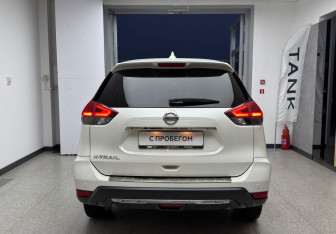Подержанный автомобиль Nissan X-Trail 2019 года (5 фото)