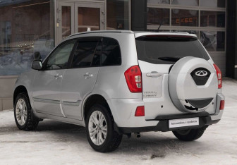 Подержанный автомобиль Chery Tiggo 3 2019 года (7 фото)