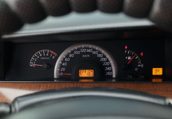 Подержанный автомобиль Nissan Teana 2006 года (12 фото)