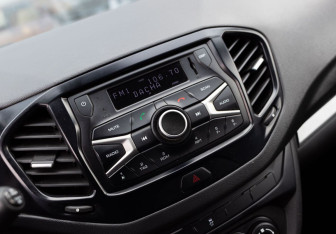 Подержанный автомобиль LADA (ВАЗ) Vesta Wagon 2021 года (14 фото)