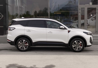 Подержанный автомобиль Chery Tiggo 7 Pro Max 2024 года (4 фото)