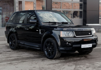 Подержанный автомобиль Land Rover Range Rover Sport 2009 года (3 фото)
