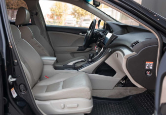 Подержанный автомобиль Honda Accord Sedan 2008 года (22 фото)