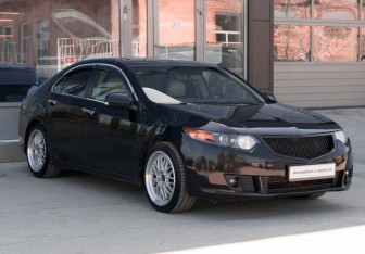 Подержанный автомобиль Honda Accord Sedan 2008 года (3 фото)