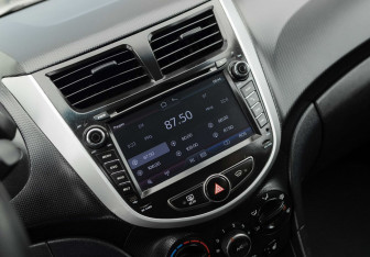 Подержанный автомобиль Hyundai Solaris Sedan 2014 года (14 фото)