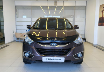 Подержанный автомобиль Hyundai ix35 2011 года (2 фото)