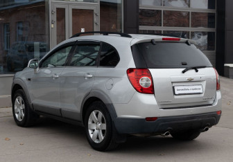 Подержанный автомобиль Chevrolet Captiva 2013 года (7 фото)