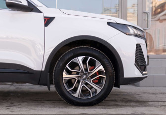 Подержанный автомобиль Chery Tiggo 7 Pro Max 2024 года (9 фото)