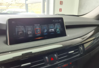 Подержанный автомобиль BMW X5 2017 года (13 фото)