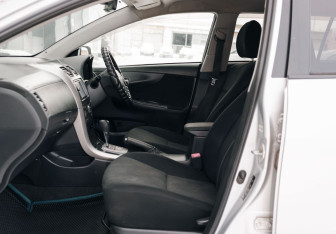 Подержанный автомобиль Toyota Corolla Wagon 2007 года (19 фото)