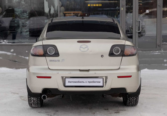 Подержанный автомобиль Mazda 3 Sedan 2006 года (6 фото)
