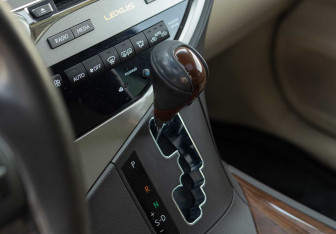 Подержанный автомобиль Lexus RX 2013 года (17 фото)