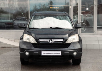 Подержанный автомобиль Honda CR-V 2008 года (2 фото)