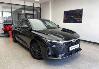 Подержанный автомобиль Chery Arrizo 8 2023 года (3 фото)