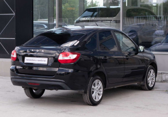 Подержанный автомобиль LADA (ВАЗ) Granta Liftback 2023 года (5 фото)