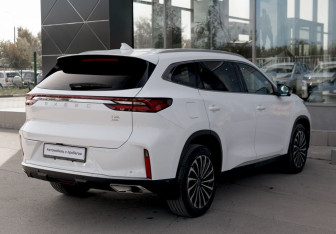 Подержанный автомобиль Exeed TXL 2022 года (5 фото)