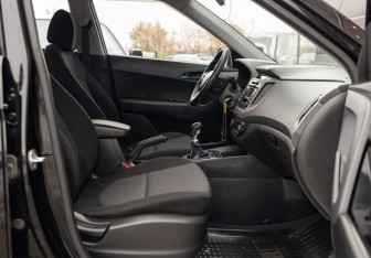 Подержанный автомобиль Hyundai Creta 2017 года (20 фото)