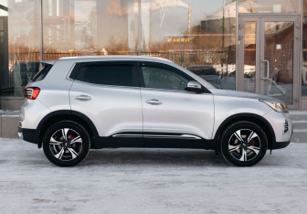 Подержанный автомобиль Chery Tiggo 4 Pro 2022 года (4 фото)