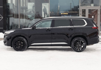 Подержанный автомобиль Exeed VX 2022 года (8 фото)