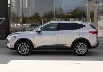 Подержанный автомобиль Haval F7 2024 года (8 фото)