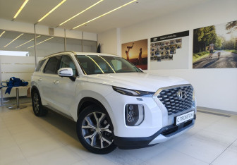 Подержанный автомобиль Hyundai Palisade 2021 года (3 фото)