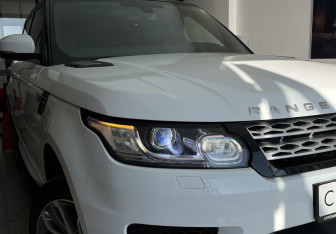 Подержанный автомобиль Land Rover Range Rover Sport 2016 года (4 фото)